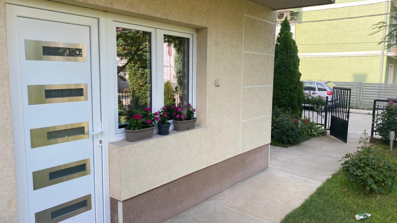 Arni Apartments Donja Vrezina 외부 사진